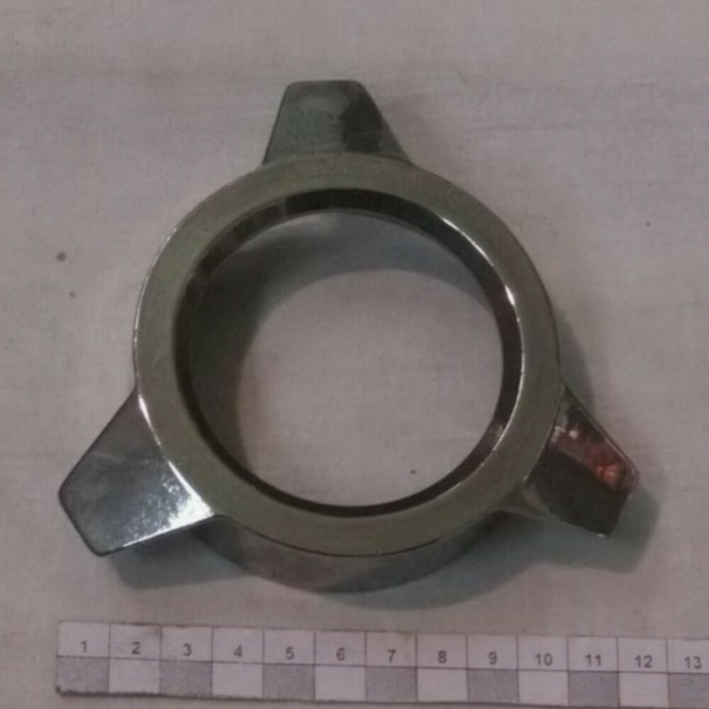 Гайка зажимная для мясорубки SIRMAN TC-12 LF2031003